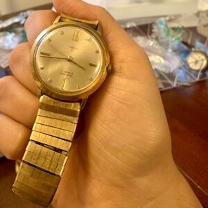 Timex Gold Wristwatch with Metal Band